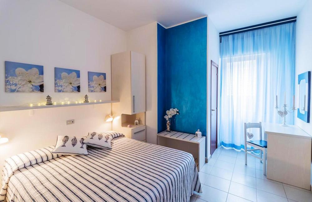 Hotel Corallo 朱利亚诺瓦 外观 照片